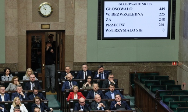 Sejm udzielił wotum zaufania rządowi premiera Donalda Tuska