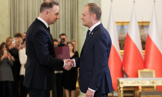 Prezydent Andrzej Duda powołał Donalda Tuska na premiera, a także ministrów jego rządu