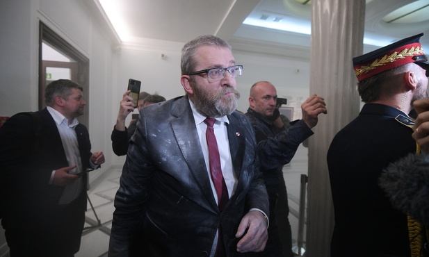 Grzegorz Braun zawieszony w prawach członka klubu i z zakazem wystąpień w Sejmie