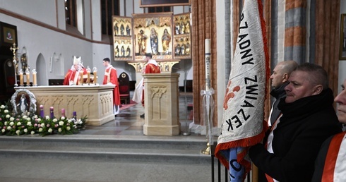 Bp Zadarko: Niech zwycięży w nas duch Ewangelii, a nie stanu wojenngo
