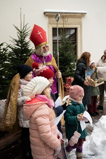 Kiermasz swiąteczny w Zamku w Baranowie Sandomierskim