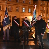 Po Mszy św. na placu przed katedrą odbyła się dalsza część uroczystości. 