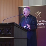 Konferencja naukowa poświęcona biskupowi Wincentemu Urbanowi w 40. rocznicę śmierci