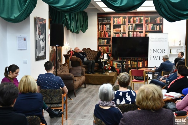 Rozmowa o Kościele w zielonogórskiej bibliotece