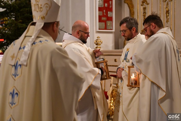 Betlejemskie Światło Pokoju już w Rokitnie