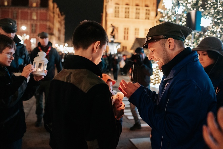 Przekazanie Betlejemskiego Światła Pokoju