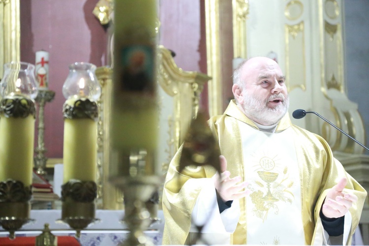 Relikwie o. Pio w Nowym Rybiu