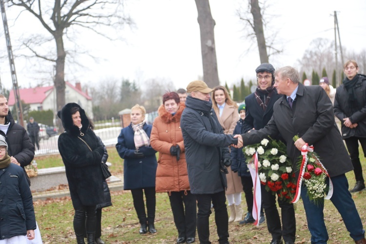 Odnowiony nagrobek polskiego premiera 