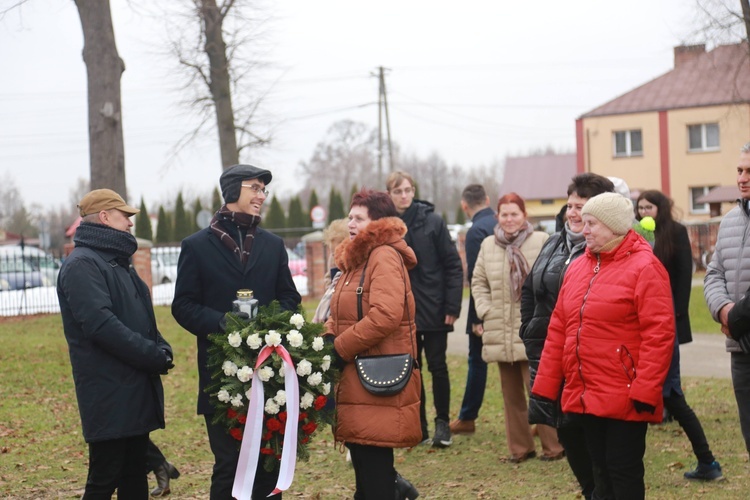 Odnowiony nagrobek polskiego premiera 