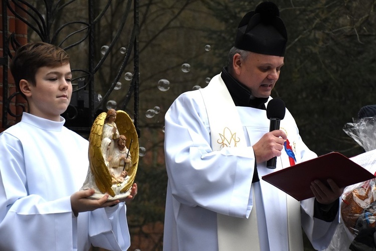 Błogosławieństwo Bambinelli