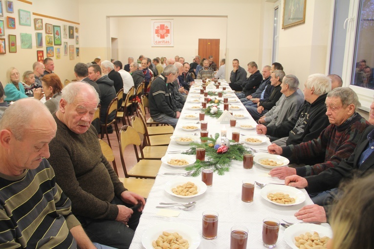Wigilia w Domu dla Bezdomnych