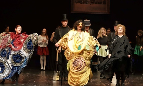 Rybnik. Trwają próby do spektaklu "Rybnicka Opowieść Wigilijna"