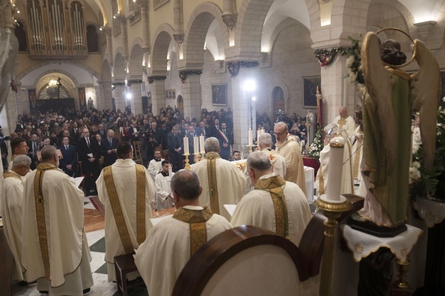 Patriarchowie Ziemi Świętej: Boże Narodzenie niesie nadzieję nawet w czasie wojny