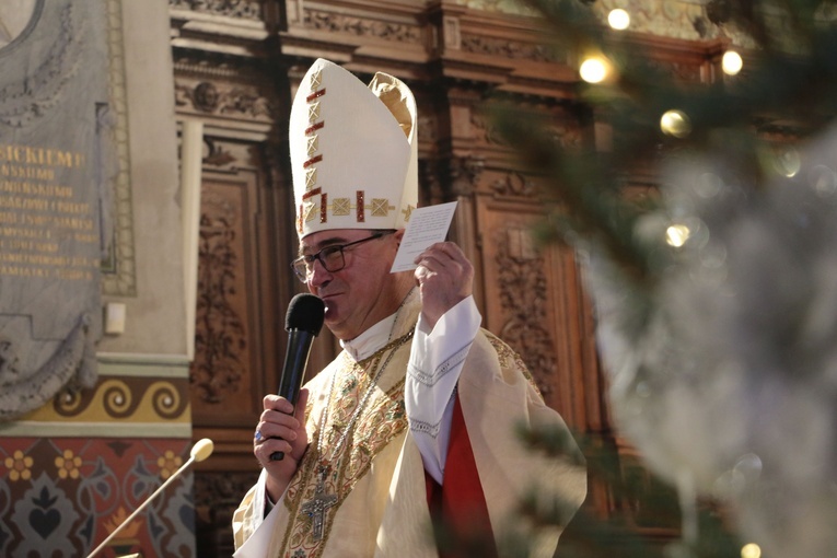 Płock. Pasterka w katedrze