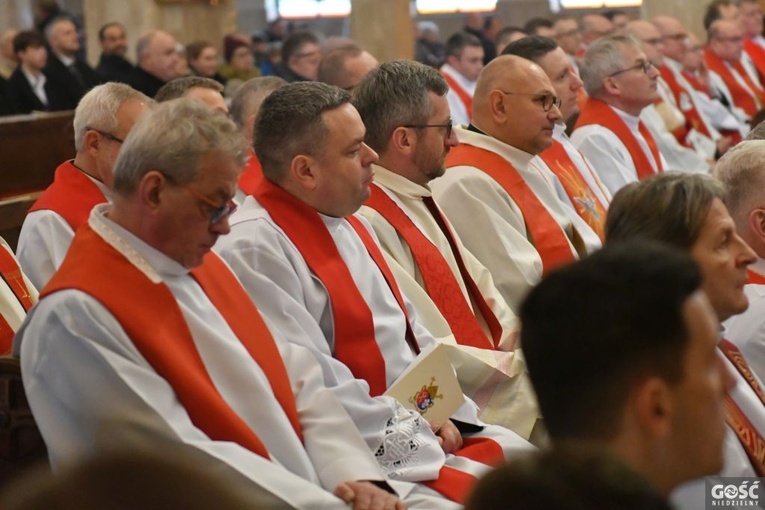 Rozpoczęły się uroczystości jubileuszowe bp. Pawła Sochy