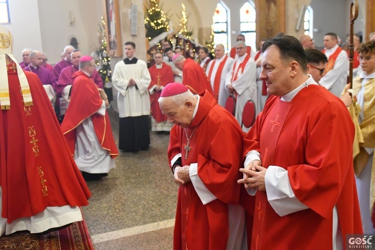 Rozpoczęły się uroczystości jubileuszowe bp. Pawła Sochy