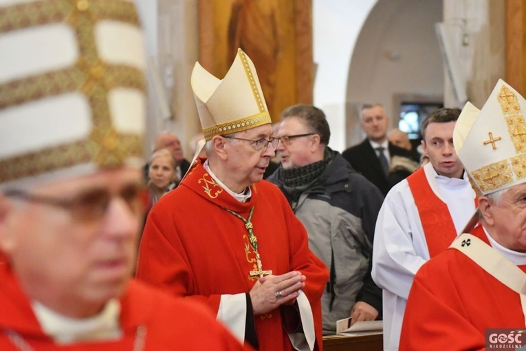 Rozpoczęły się uroczystości jubileuszowe bp. Pawła Sochy