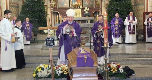 Człowiek, filozof, ksiądz