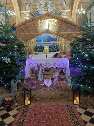 Woźniki. Szopka bożonarodzeniowa w parafii pw. św. Michała Archanioła