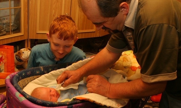 Bóg i pieluchy, czyli krótki traktat o tym, kim naprawdę jesteśmy