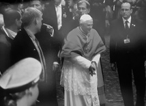 Msza św. w intencji śp. Benedykta XVI w archikatedrze lubelskiej