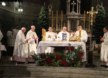 Płock. Modlitwa za zmarłego papieża seniora