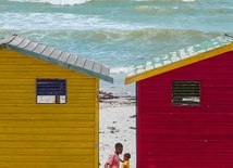 Jedna z piękniejszych plaż w Kapsztadzie została zamknięta z powodu zanieczyszczenia wody w oceanie.
20.12.2022 Cape Town, Afryka Południowa