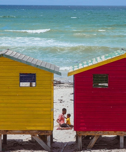 Jedna z piękniejszych plaż w Kapsztadzie została zamknięta z powodu zanieczyszczenia wody w oceanie.
20.12.2022 Cape Town, Afryka Południowa