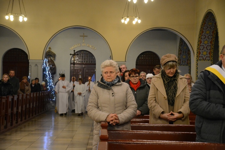 Msza św. żałobna za zmarłego papieża Benedykta XVI