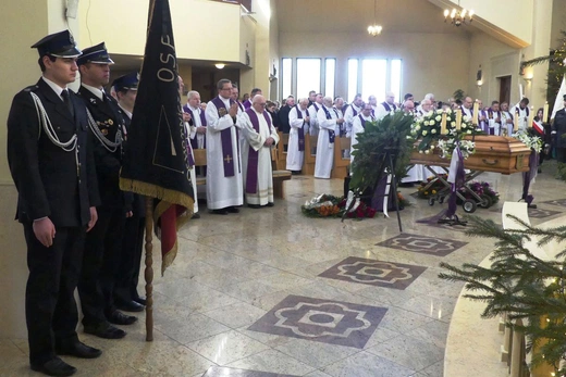 Uroczystości pogrzebowe śp. ks. Tadeusza Słoniny SDS w Bielsku-Białej Cygańskim Lesie