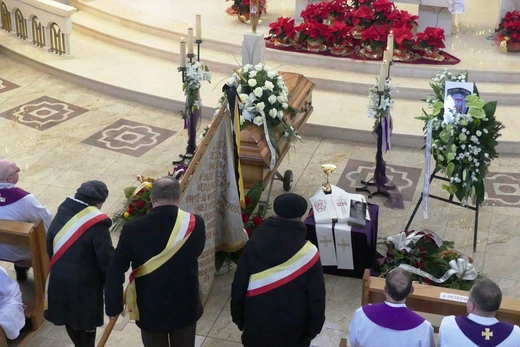 Uroczystości pogrzebowe śp. ks. Tadeusza Słoniny SDS w Bielsku-Białej Cygańskim Lesie