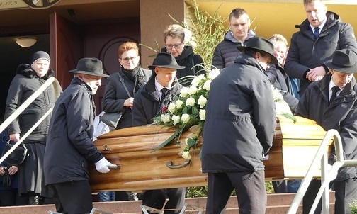 Ostatnie pożegnanie ks. Tadeusza Słoniny w Cygańskim Lesie.