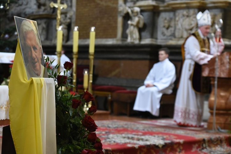 Podziękowanie za Benedykta XVI