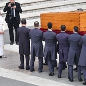 Uroczystości pogrzebowe Benedykta XVI – zobacz naszą relację