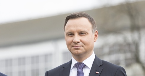 Prezydent: Benedykt XVI był bardzo ważną postacią dla Kościoła katolickiego