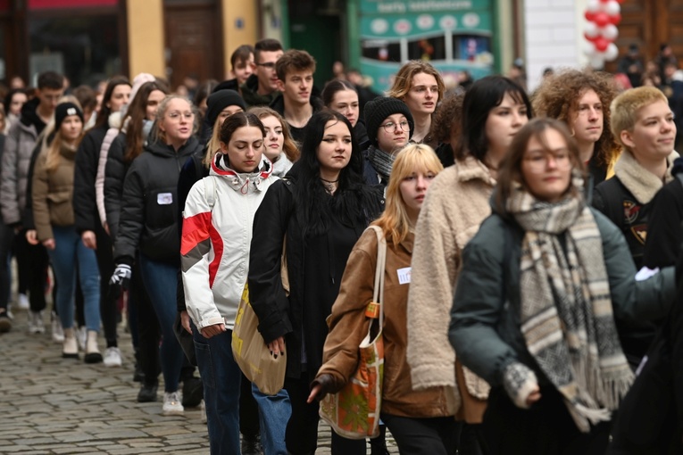 Polonez maturzystów w Świdnicy 2023