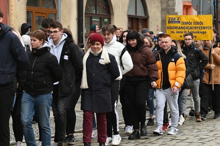 Polonez maturzystów w Świdnicy 2023