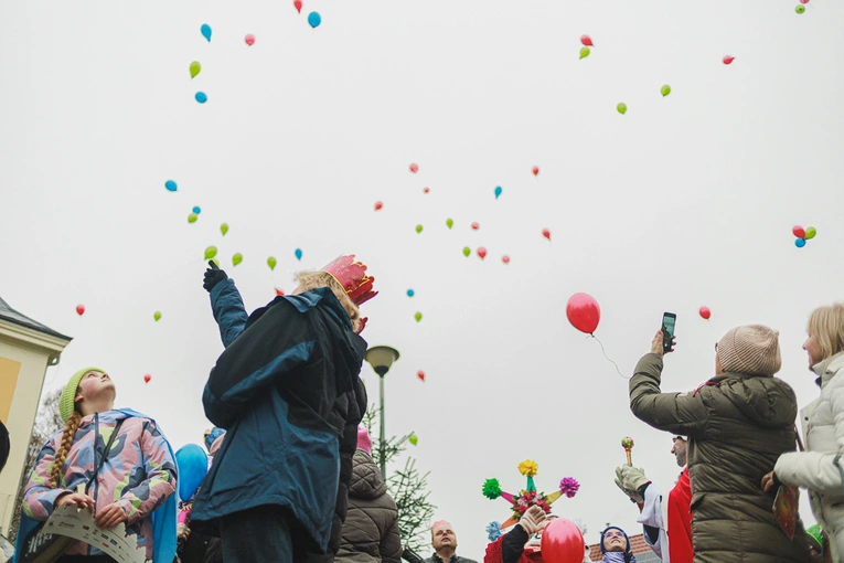 Orszak Trzech Króli 2023 w Jugowie. Z konkursami
