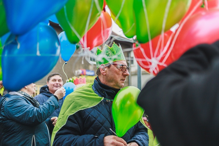 Orszak Trzech Króli 2023 w Jugowie. Z konkursami
