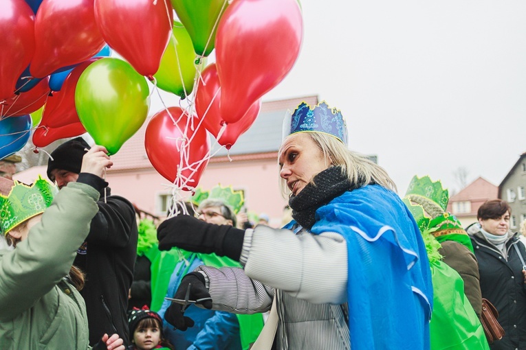 Orszak Trzech Króli 2023 w Jugowie. Z konkursami
