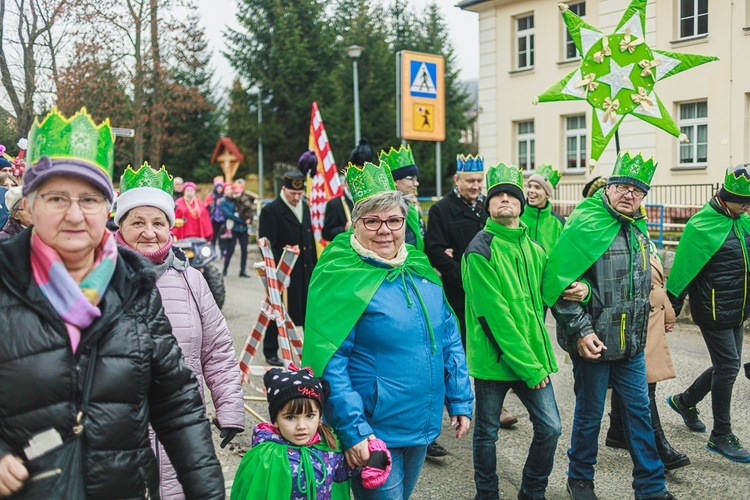 Orszak Trzech Króli 2023 w Jugowie. Z konkursami