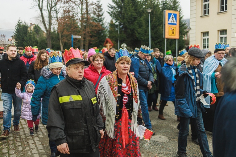 Orszak Trzech Króli 2023 w Jugowie. Z konkursami