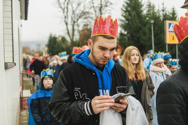 Orszak Trzech Króli 2023 w Jugowie. Z konkursami