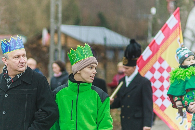 Orszak Trzech Króli 2023 w Jugowie. Z konkursami