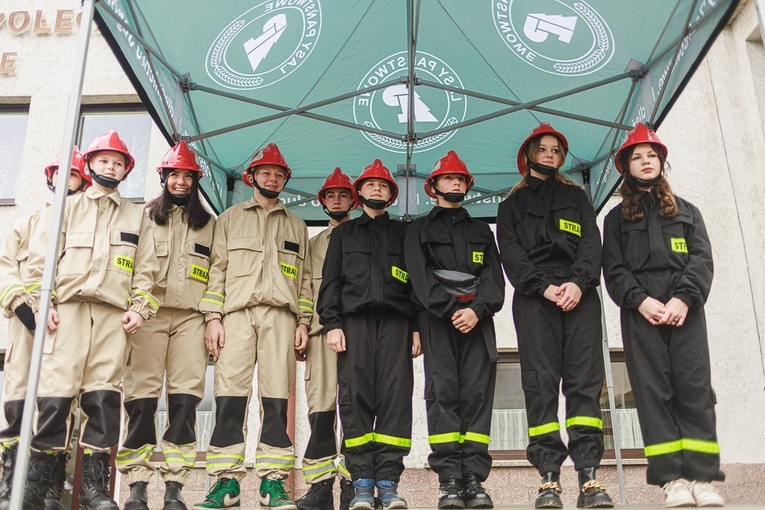 Orszak Trzech Króli 2023 w Jugowie. Z konkursami