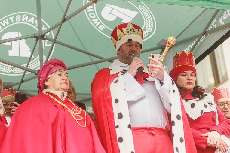 Orszak Trzech Króli 2023 w Jugowie. Z konkursami