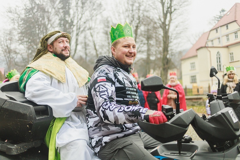 Orszak Trzech Króli 2023 w Jugowie. Z konkursami