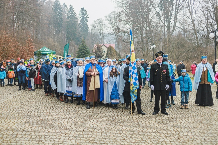 Orszak Trzech Króli 2023 w Jugowie. Z konkursami