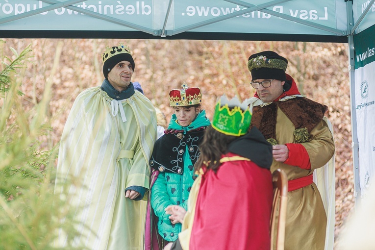 Orszak Trzech Króli 2023 w Jugowie. Z konkursami