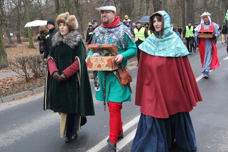 Orszak Trzech Króli w Oleśnicy 2023